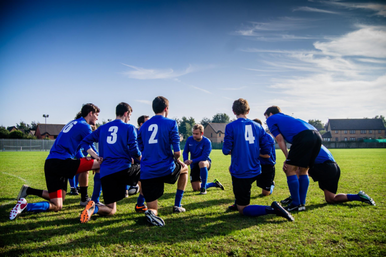 Lo que el Tiki-Taka del fútbol nos puede enseñar del trabajo en equipo - Wrike - trabajo en equipo